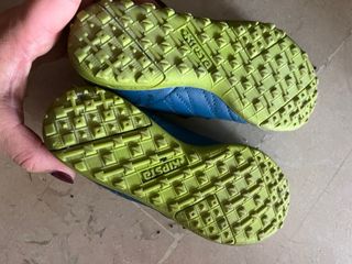 Botas de fútbol para niño t 29