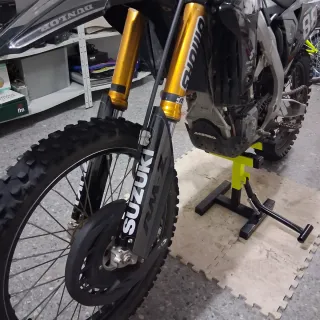 Suzuki RMZ 450 2024