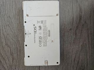 Nintendo DSi + bundle 18 giochi