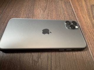 iPhone 11 Pro Max 256GB Gris Espacial