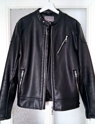 Cazadora motera Zara Man negra para chico