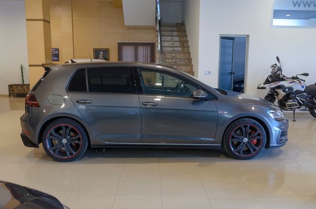 Volkswagen Golf 2.0 TSI GTI Performance DSG7 180kW