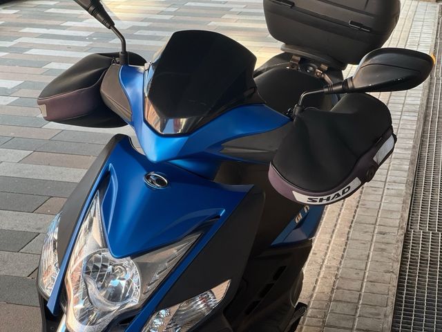 Moto Azul kymco agility 125