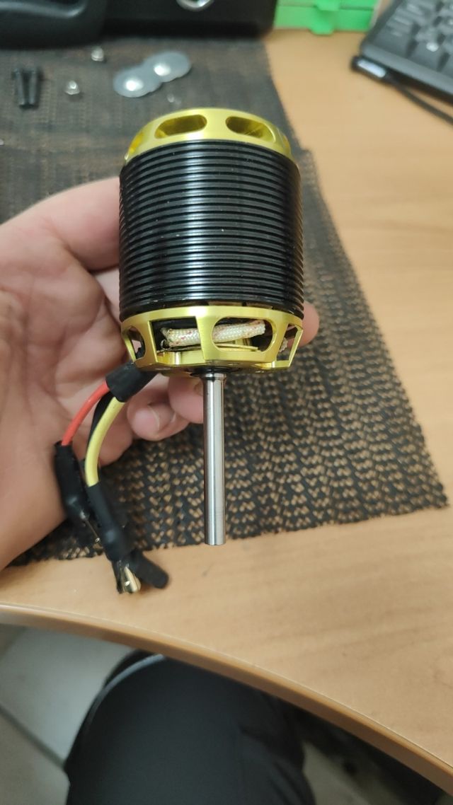 Motore Scorpion HKII 4235-630KV 