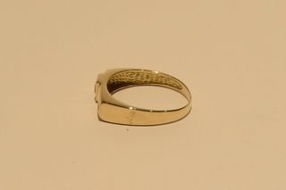 SORTIJA DE ORO 18K/2.6Gr