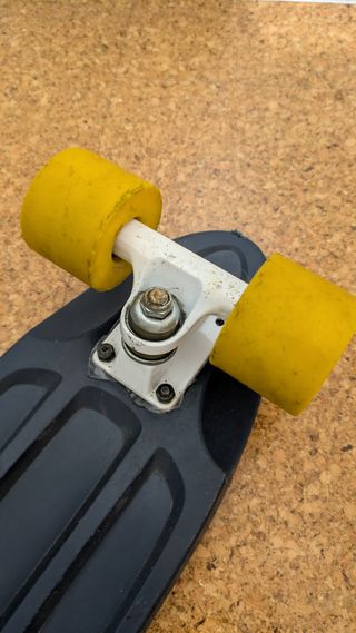 Monopatin, Skate compacto plástico azul y amarillo