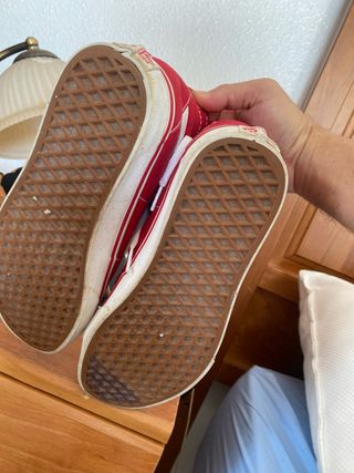 Zapatillas Vans Rojas