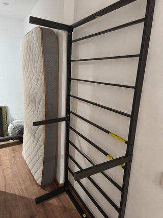 Cama 190x90, entrego con Colchón 