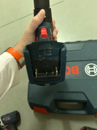 Taladro percutor Bosch GSB18V-55 +Lbox