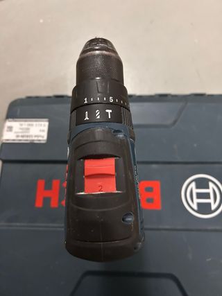 Taladro percutor Bosch GSB18V-55 +Lbox