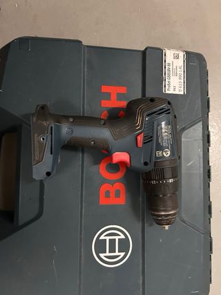Taladro percutor Bosch GSB18V-55 +Lbox