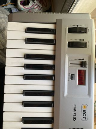 Teclado MIDI Origin 49