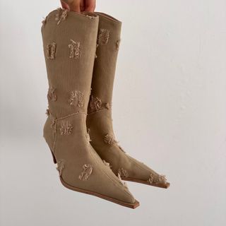 Botas bege tamanho 37