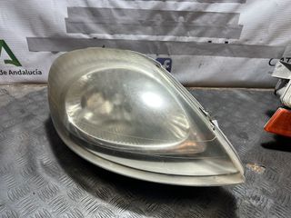 Faro Derecho Renault Trafic II (2004)
