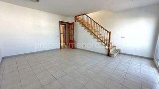 Casa adosada en venta en Sant Lluís