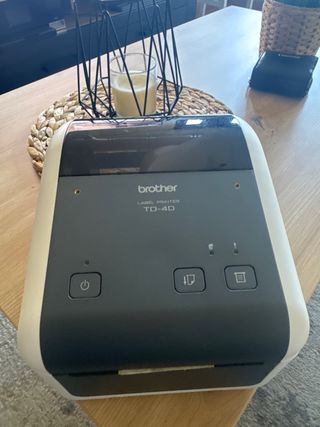 Impresora de etiquetas Brother TD-4D
