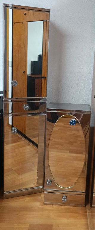 Regalo. Al primero que venga a por los dos.