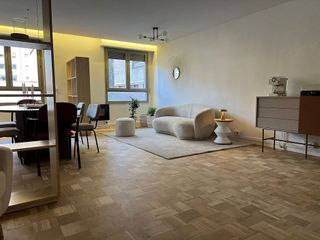 Oficina en venta en Azpilagaña en Pamplona