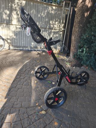 Material golf. Palos, bolsas y carros