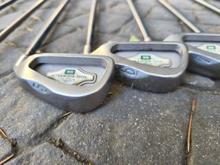 Material golf. Palos, bolsas y carros