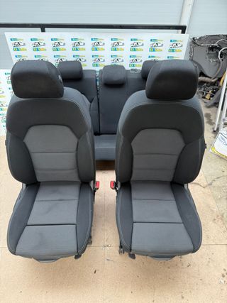 JUEGO DE ASIENTOS MERCEDES CLASE B