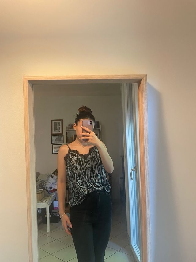 Canotta animalier con pizzo