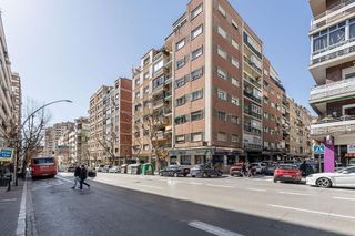 Oficina en venta en Pajaritos - Plaza de Toros en Granada