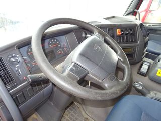 Volvo FM 480 - CAMIONES GRUAS