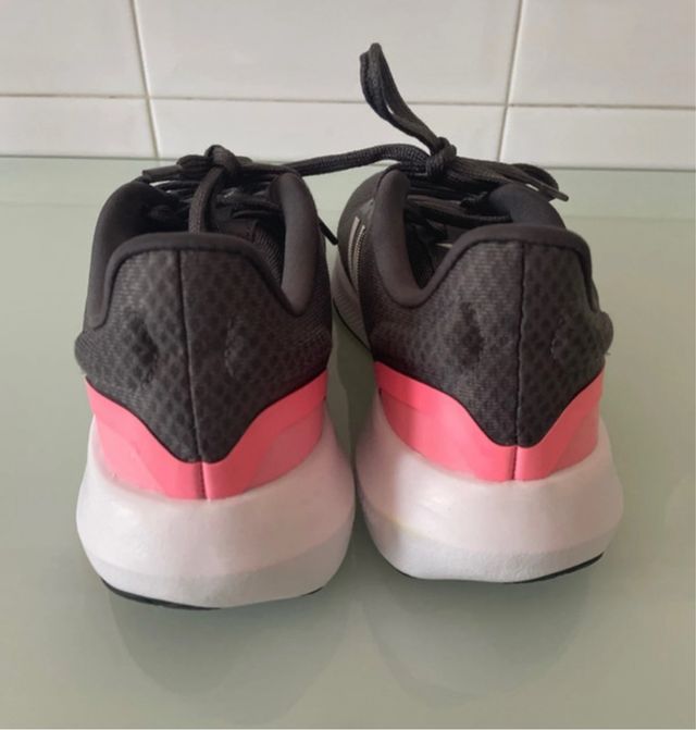 Zapatillas Adidas Running Gris y Rosa