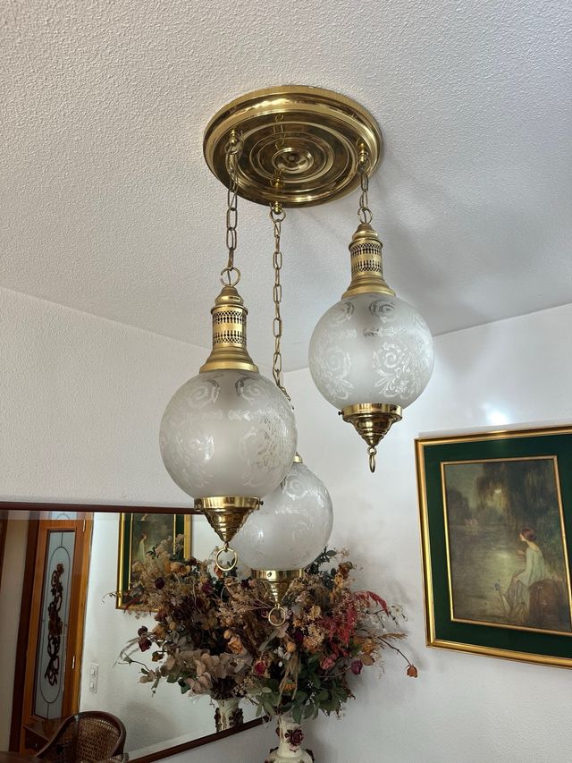 Lámpara colgante vintage dorada