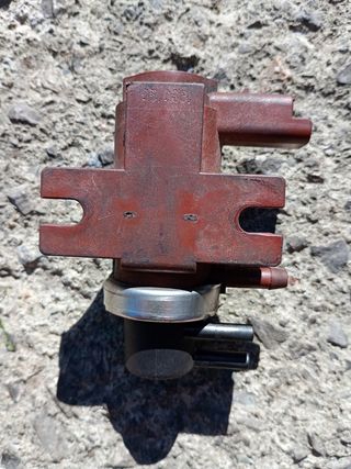   Ford c max válvula solenoide 
