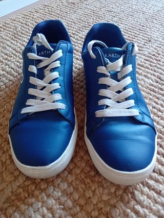 Zapatillas Makarthy Azul y Blanco