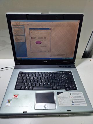 Portátil Acer TravelMate 4002WLMi - Colección