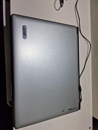 Portátil Acer TravelMate 4002WLMi - Colección