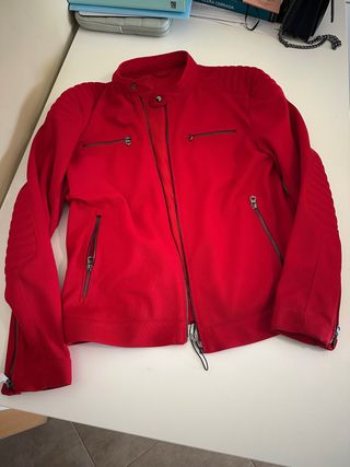 Chaqueta Zara Roja Hombre Entret. Talla XL