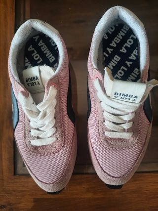 Zapatillas Bimba y Lola Retro Rosa y Negro