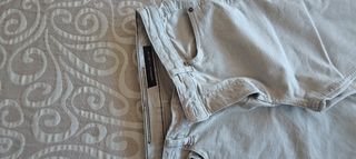 Pantalón vaquero skinny gris clarito