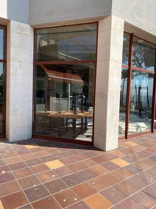 Local comercial en alquiler en Platja Llarga en Castell-Platja d´Aro