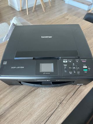 Impresora Brother DCP-J315W Multifunción. 
