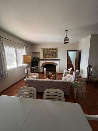 Chalet en venta en Baena