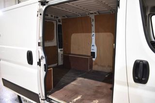 PEUGEOT BOXER FURGÓN 330 L1H1 2.0 BLUEHDI 110 CV PACK PREMIUM