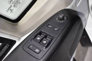 PEUGEOT BOXER FURGÓN 330 L1H1 2.0 BLUEHDI 110 CV PACK PREMIUM