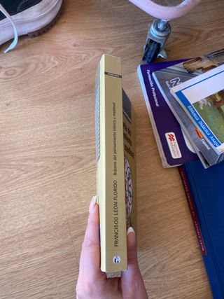 Historia del pensamiento clásico y medieval (An...