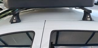 Barras portaequipajes con llave para Dacia Sandero