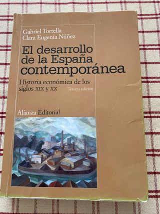 Uned.El desarrollo de la España contempo: Histo...