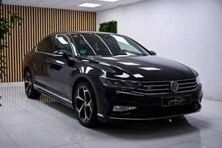VOLKSWAGEN Passat 2.0TDI R-Line desde 319€/mes*