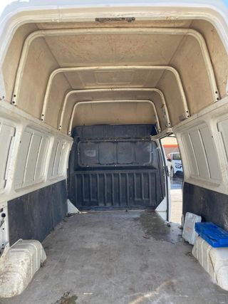 Ford Transit 2000