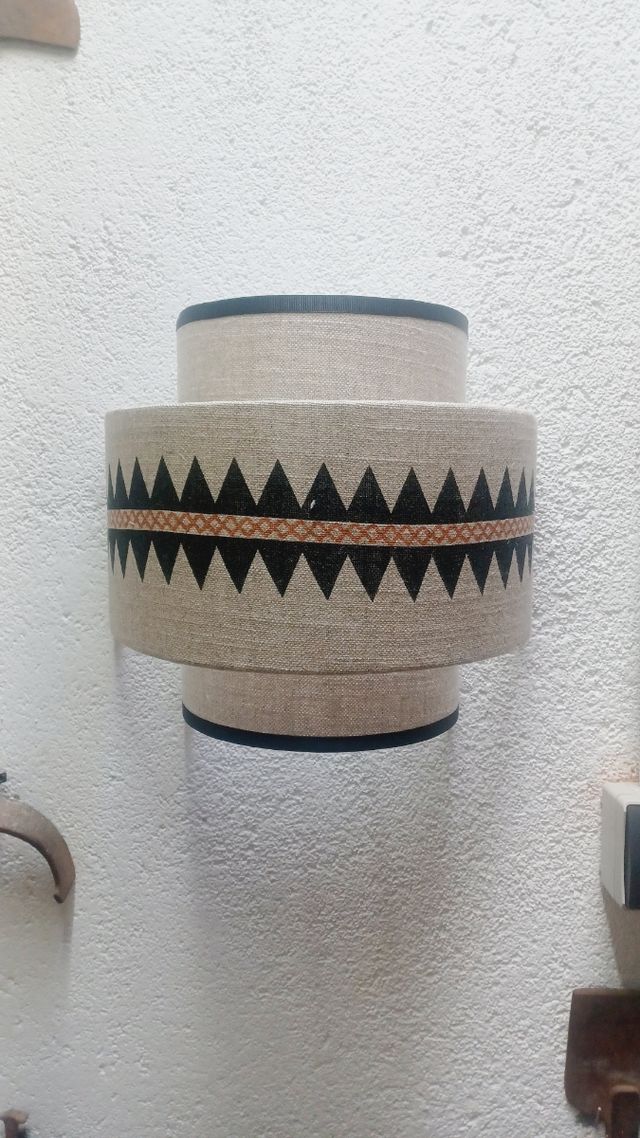 Aplique de pared Lámpara de pared beige y negra de