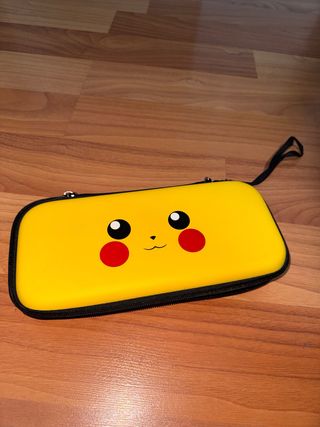 Funda Nintendo Switch Pikachu