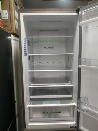 Nevera combi 3 puertas Haier 2.00x60cm